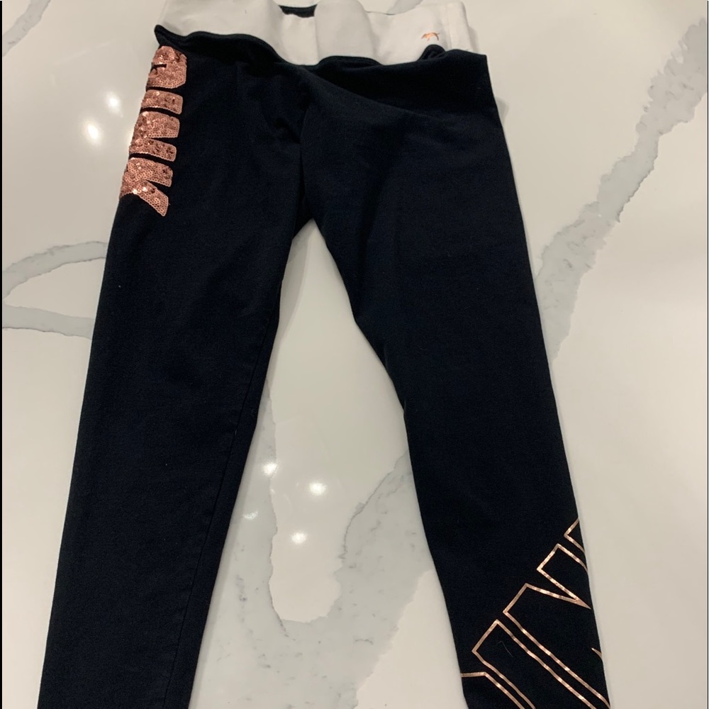 Victoria’s Secret Pink Leggings